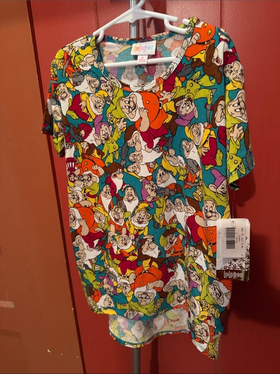 LuLaRoe Other - LuLaRoe Girl’s Size 8 Seven Dwarves Shirt